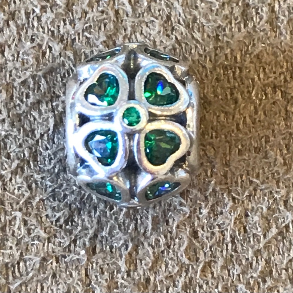 Pandora clover cz bead